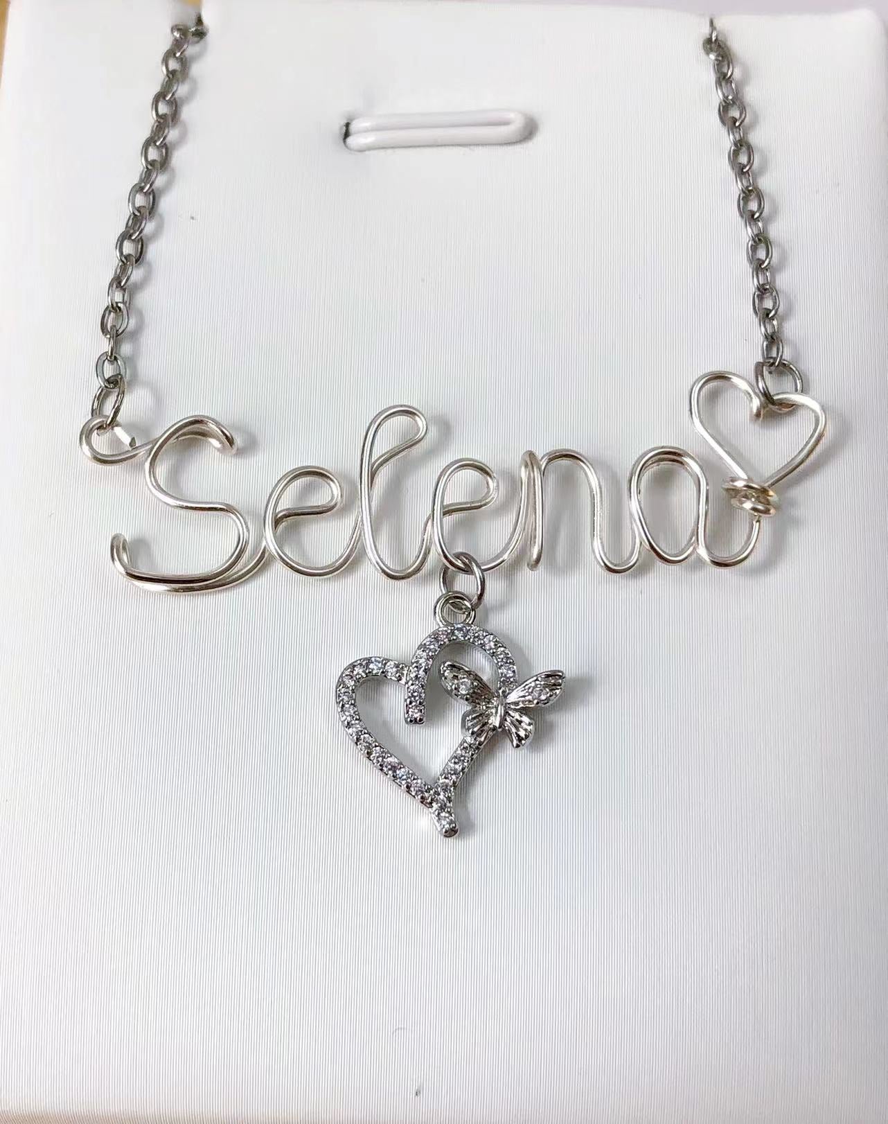【🔥 HOT 🔥】Handmade Custom Name Necklace with Heart