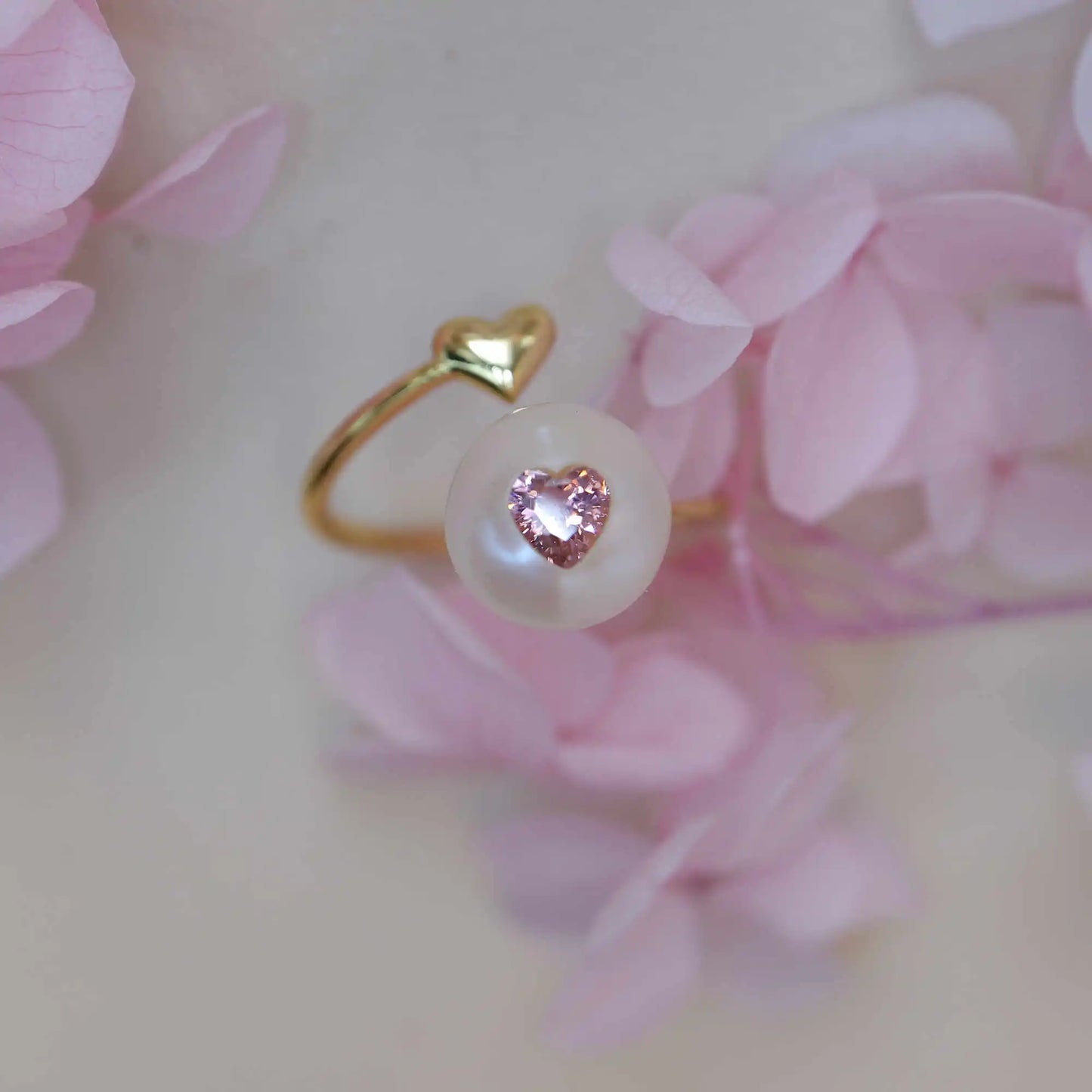 925 Romantic Pearl Wedding Ring with Dual Heart Design